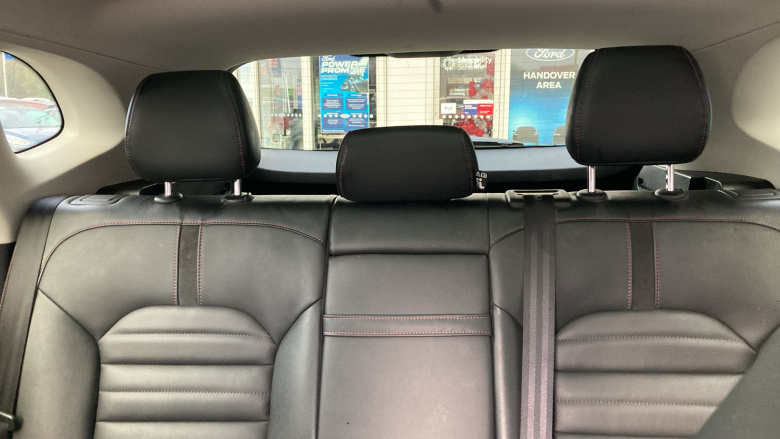 MG Hs 1.5 T-GDI Exclusive 5dr DCT Petrol Hatchback